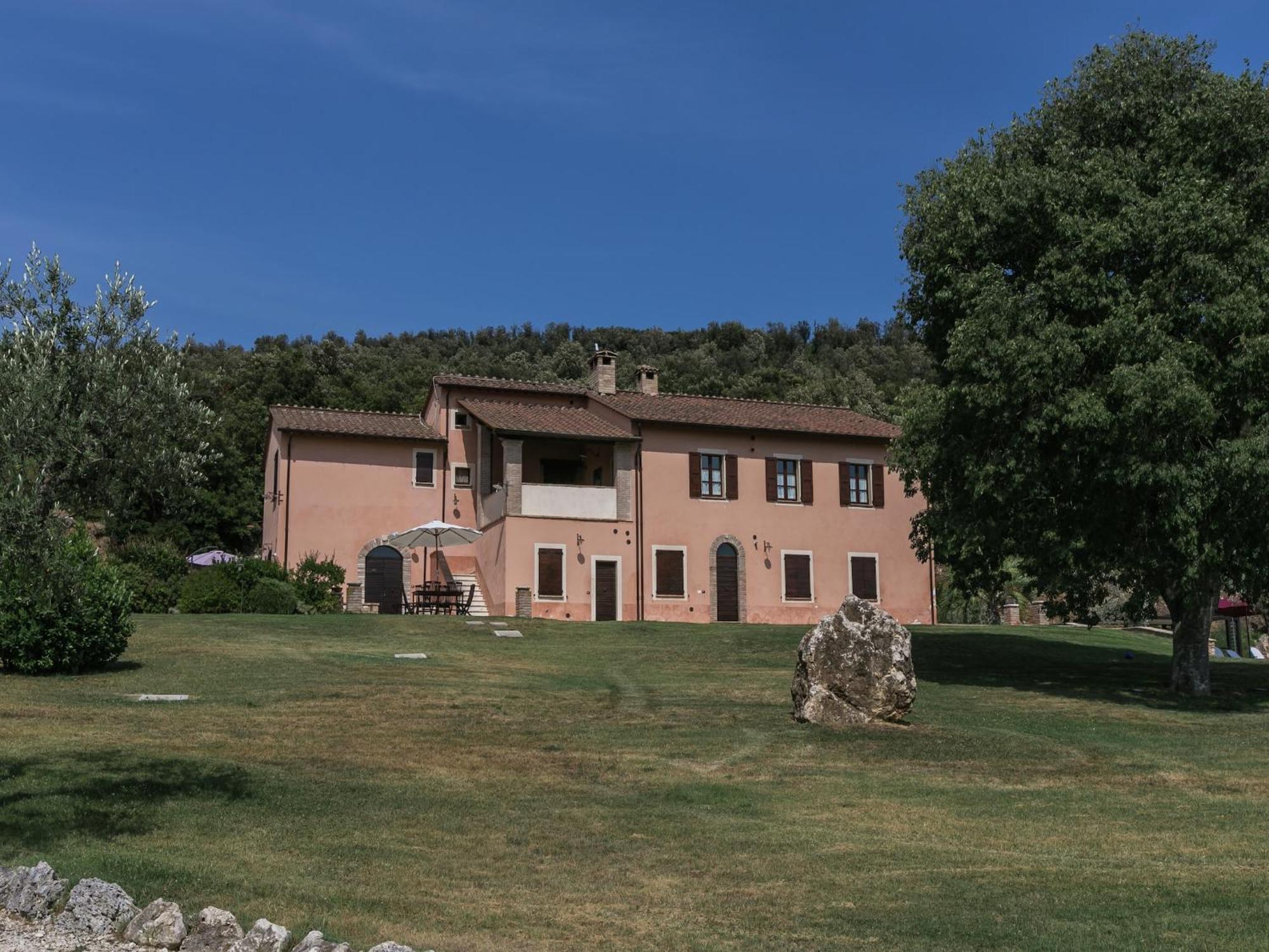 Elegant Apartment Only 1 Hour From Rome Нарни Экстерьер фото