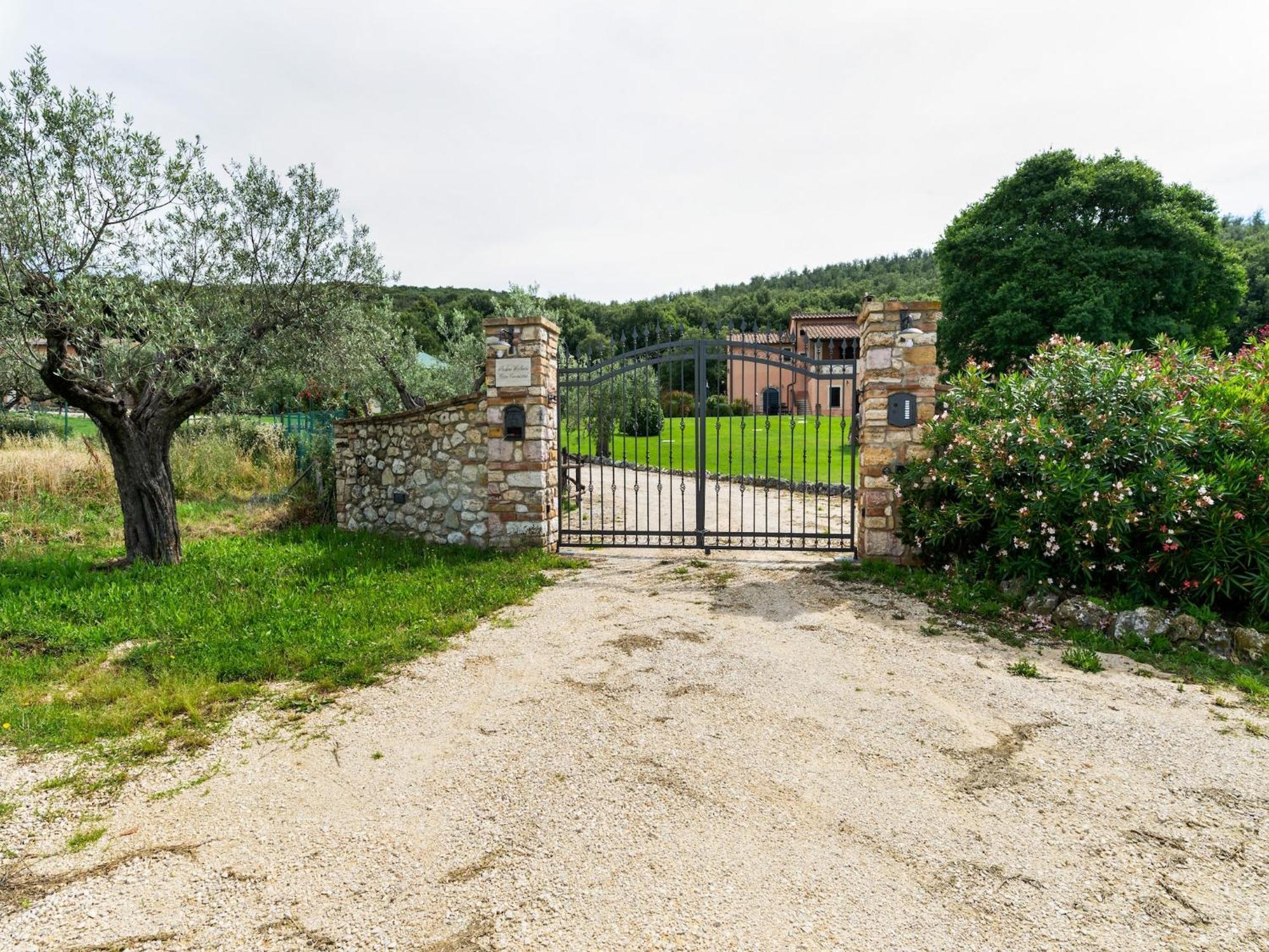Elegant Apartment Only 1 Hour From Rome Нарни Экстерьер фото