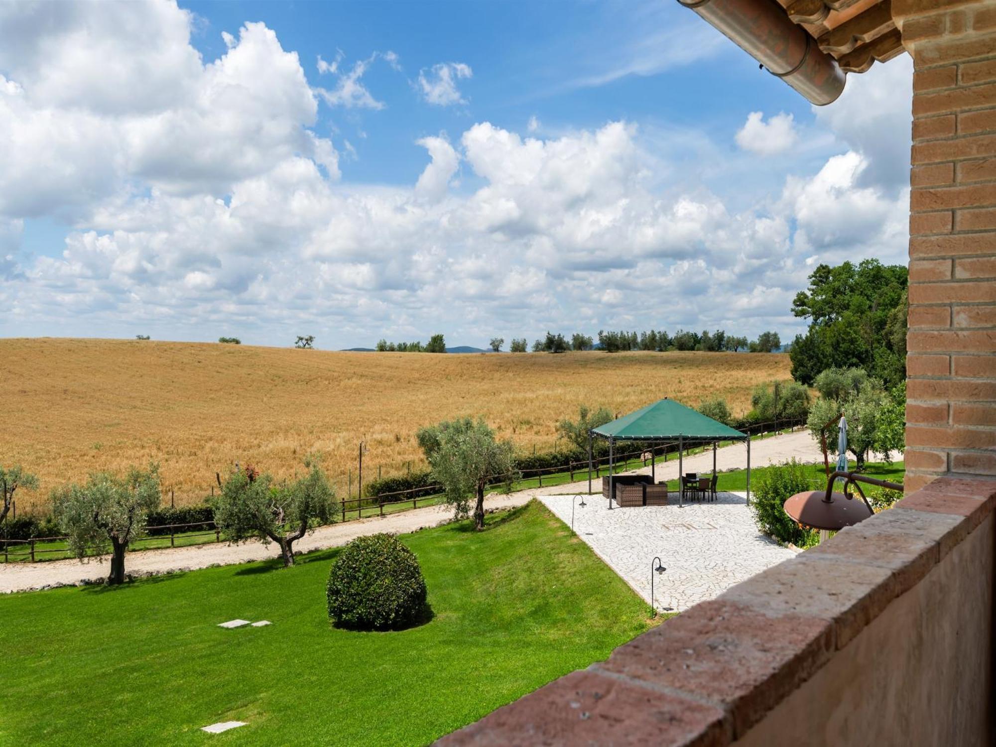 Elegant Apartment Only 1 Hour From Rome Нарни Экстерьер фото